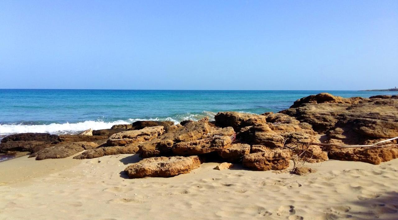 דירות אוסטוני Casa Nettuno מראה חיצוני תמונה